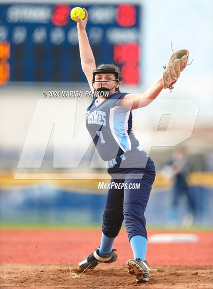 Thumbnail 3 in Bishop Grimes vs Cato-Meridian photogallery.