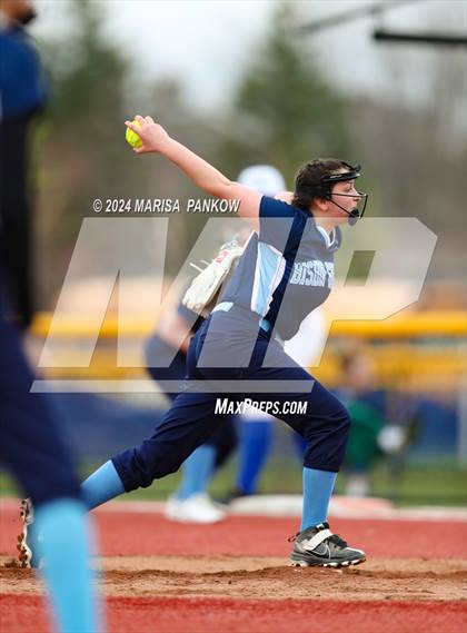 Thumbnail 3 in Bishop Grimes vs Cato-Meridian photogallery.