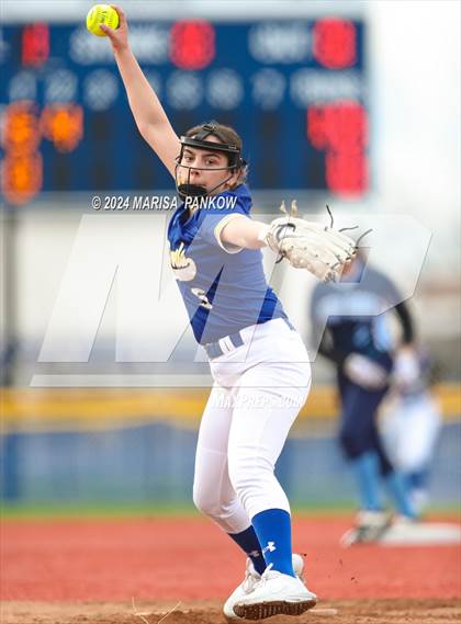 Thumbnail 3 in Bishop Grimes vs Cato-Meridian photogallery.