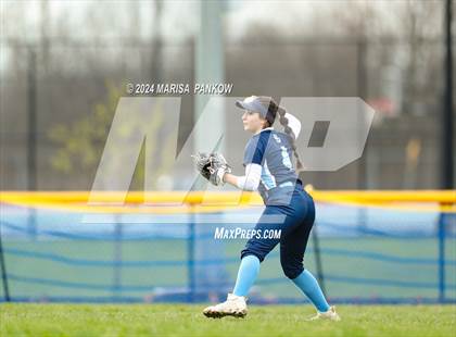 Thumbnail 1 in Bishop Grimes vs Cato-Meridian photogallery.