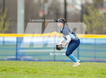 Thumbnail 3 in Bishop Grimes vs Cato-Meridian photogallery.