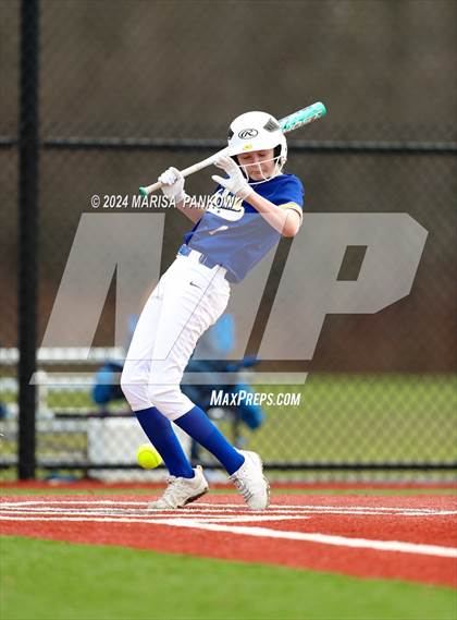 Thumbnail 3 in Bishop Grimes vs Cato-Meridian photogallery.