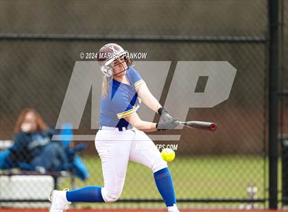 Thumbnail 3 in Bishop Grimes vs Cato-Meridian photogallery.