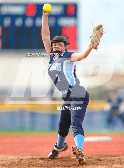 Thumbnail 1 in Bishop Grimes vs Cato-Meridian photogallery.