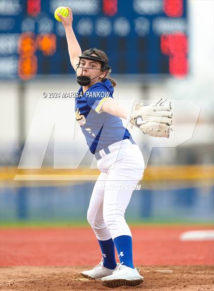Thumbnail 3 in Bishop Grimes vs Cato-Meridian photogallery.
