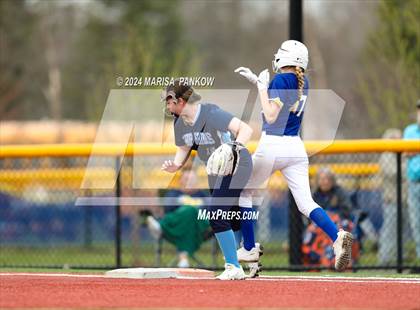 Thumbnail 2 in Bishop Grimes vs Cato-Meridian photogallery.
