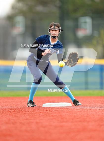 Thumbnail 1 in Bishop Grimes vs Cato-Meridian photogallery.