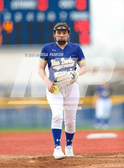 Thumbnail 1 in Bishop Grimes vs Cato-Meridian photogallery.