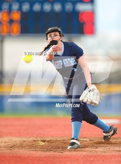 Thumbnail 2 in Bishop Grimes vs Cato-Meridian photogallery.