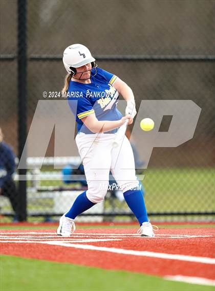 Thumbnail 1 in Bishop Grimes vs Cato-Meridian photogallery.