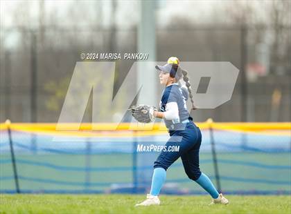 Thumbnail 2 in Bishop Grimes vs Cato-Meridian photogallery.
