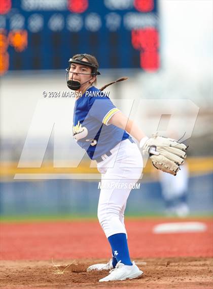 Thumbnail 1 in Bishop Grimes vs Cato-Meridian photogallery.