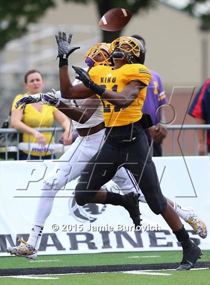 Thumbnail 1 in De La Salle Collegiate vs. King (Tim Horton Prep Kickoff Classic) photogallery.