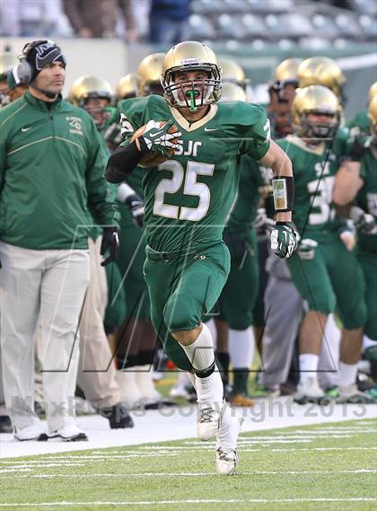 Thumbnail 3 in St. Joseph Regional vs. Pope John XXIII (NJSIAA Non-Public Group 3 Final) photogallery.