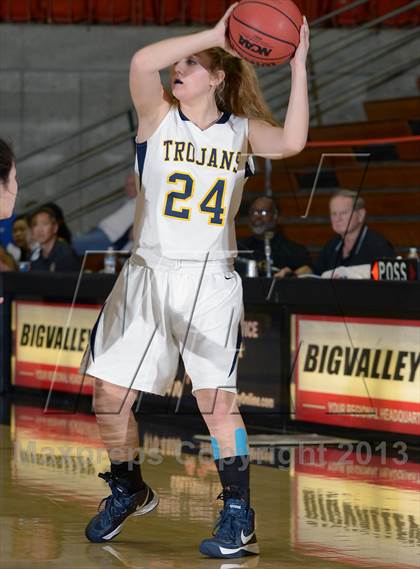 Thumbnail 1 in Oak Ridge vs. Kennedy (CIF SJS D1 Semifinal) photogallery.