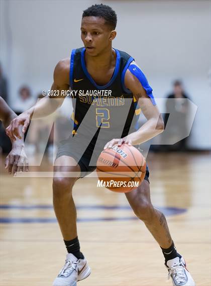 Thumbnail 3 in Simeon vs. Vashon (Bank of O'Fallon Shootout) photogallery.