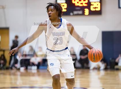 Thumbnail 2 in Simeon vs. Vashon (Bank of O'Fallon Shootout) photogallery.