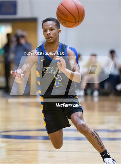Thumbnail 1 in Simeon vs. Vashon (Bank of O'Fallon Shootout) photogallery.