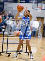 Photo from the gallery "Simeon vs. Vashon (Bank of O'Fallon Shootout)"