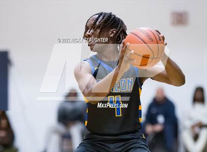 Thumbnail 3 in Simeon vs. Vashon (Bank of O'Fallon Shootout) photogallery.
