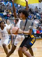 Photo from the gallery "Simeon vs. Vashon (Bank of O'Fallon Shootout)"