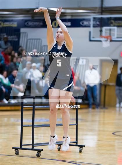 Thumbnail 3 in Simeon vs. Vashon (Bank of O'Fallon Shootout) photogallery.