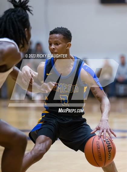 Thumbnail 1 in Simeon vs. Vashon (Bank of O'Fallon Shootout) photogallery.