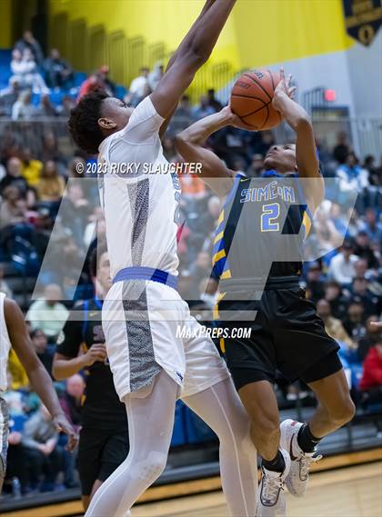 Thumbnail 1 in Simeon vs. Vashon (Bank of O'Fallon Shootout) photogallery.