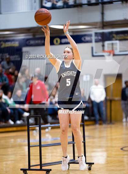 Thumbnail 1 in Simeon vs. Vashon (Bank of O'Fallon Shootout) photogallery.