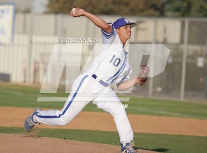 Thumbnail 2 in Bonita Vista @ Grossmont photogallery.