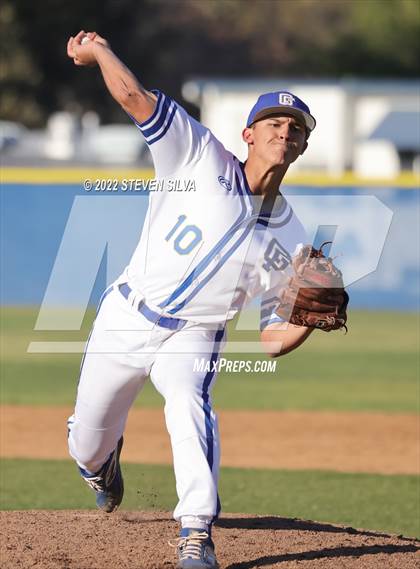 Thumbnail 2 in Bonita Vista @ Grossmont photogallery.
