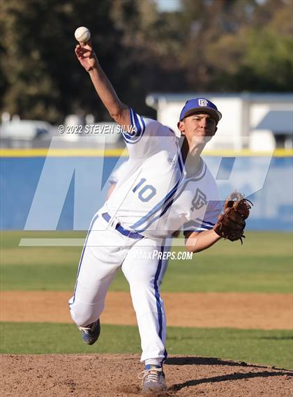 Thumbnail 3 in Bonita Vista @ Grossmont photogallery.
