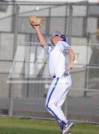 Thumbnail 2 in Bonita Vista @ Grossmont photogallery.