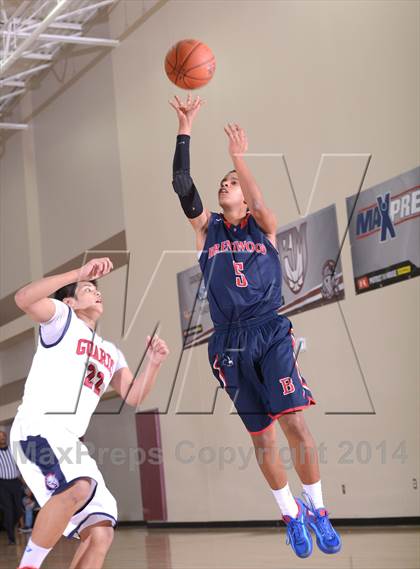 Thumbnail 2 in Brentwood School vs. Bellarmine-Jefferson (MaxPreps Holiday Classic) photogallery.