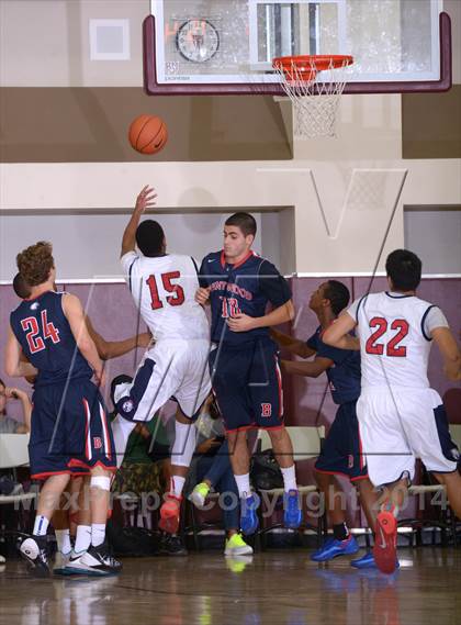 Thumbnail 1 in Brentwood School vs. Bellarmine-Jefferson (MaxPreps Holiday Classic) photogallery.