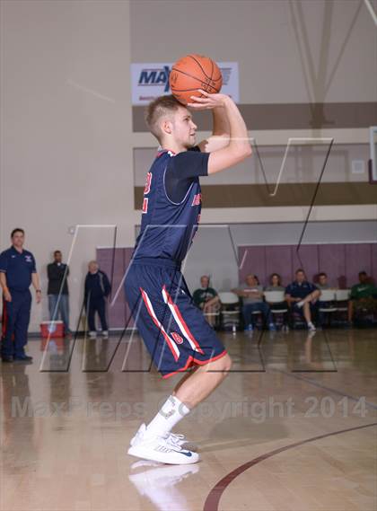 Thumbnail 3 in Brentwood School vs. Bellarmine-Jefferson (MaxPreps Holiday Classic) photogallery.