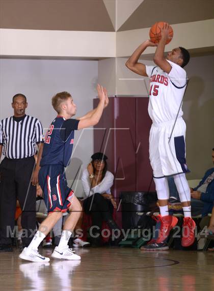 Thumbnail 1 in Brentwood School vs. Bellarmine-Jefferson (MaxPreps Holiday Classic) photogallery.
