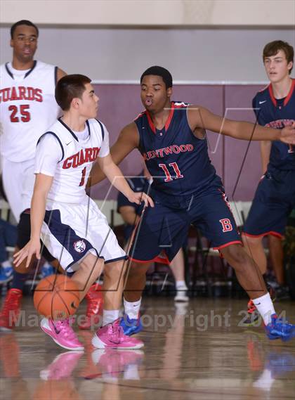 Thumbnail 2 in Brentwood School vs. Bellarmine-Jefferson (MaxPreps Holiday Classic) photogallery.