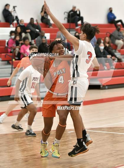 Thumbnail 3 in Beckman vs. Poly (Rumble 4 Rosecrans) photogallery.