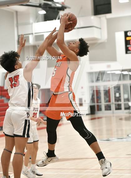 Thumbnail 2 in Beckman vs. Poly (Rumble 4 Rosecrans) photogallery.