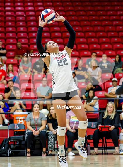 Thumbnail 1 in Prosper @ Lovejoy photogallery.