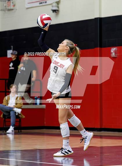 Thumbnail 1 in Prosper @ Lovejoy photogallery.