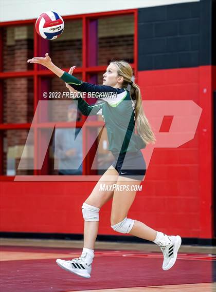 Thumbnail 1 in Prosper @ Lovejoy photogallery.