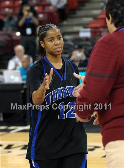 Thumbnail 1 in Windward vs. St. Mary's (CIF State D4 Final) photogallery.