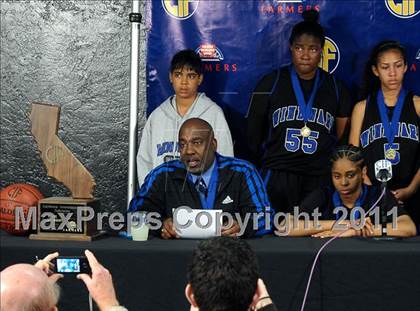 Thumbnail 3 in Windward vs. St. Mary's (CIF State D4 Final) photogallery.