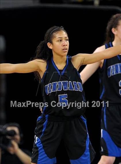 Thumbnail 3 in Windward vs. St. Mary's (CIF State D4 Final) photogallery.