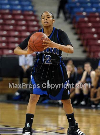 Thumbnail 2 in Windward vs. St. Mary's (CIF State D4 Final) photogallery.