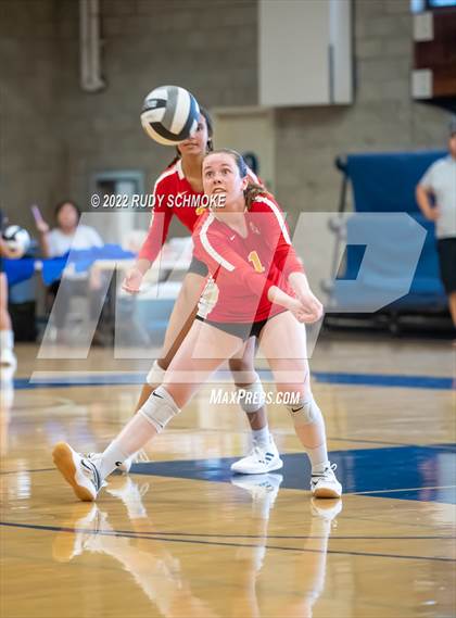 Thumbnail 1 in Mt. Carmel @ Rancho Bernardo photogallery.