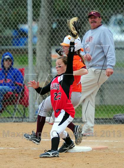 Thumbnail 1 in Teton vs Homedale (IHSAA 3A Playoff) photogallery.