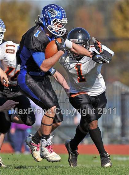 Thumbnail 3 in Babylon @ John Glenn photogallery.